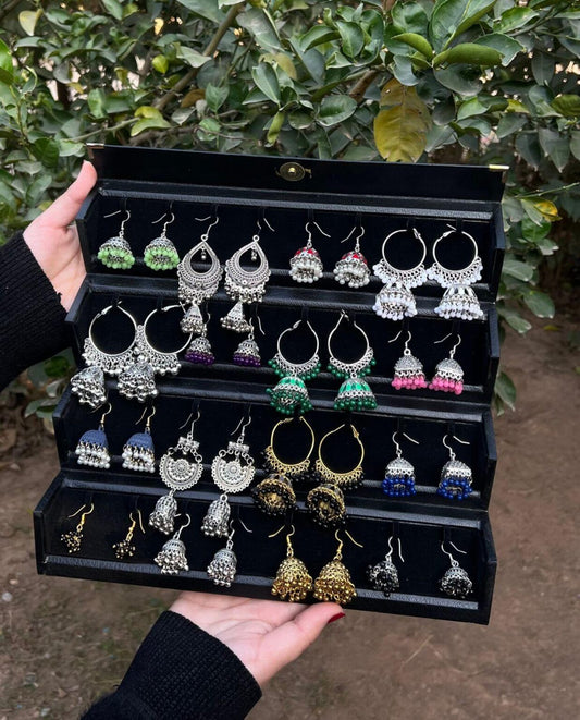 Black jhumka box (only box)