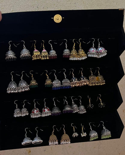 Black jhumka box (only box)